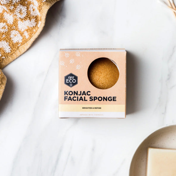 Plastic-free and all natural konjac facial cleanser - tumeric