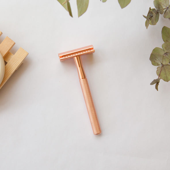 Load image into Gallery viewer, Brush it on rose gold plastic-free reusable razor.
