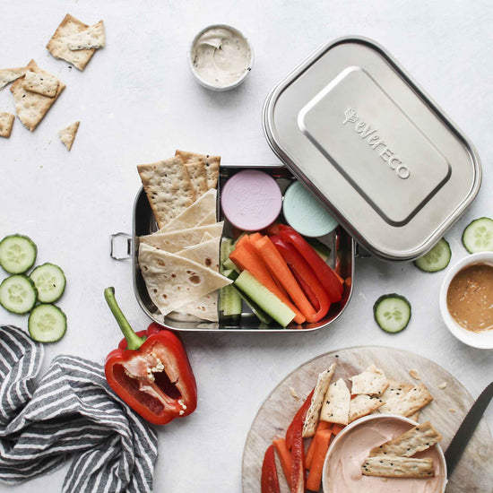 Load image into Gallery viewer, Ever eco sustainable bento box. Fruit &amp;amp; bread  &amp;amp; crackers inside. 
